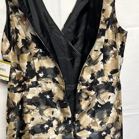 Kasper Dress - Picture 7 of 13